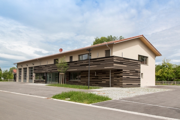 B3 Architekten - Projekt: Neubau eines Feuerwehrgerätehauses Huglfing