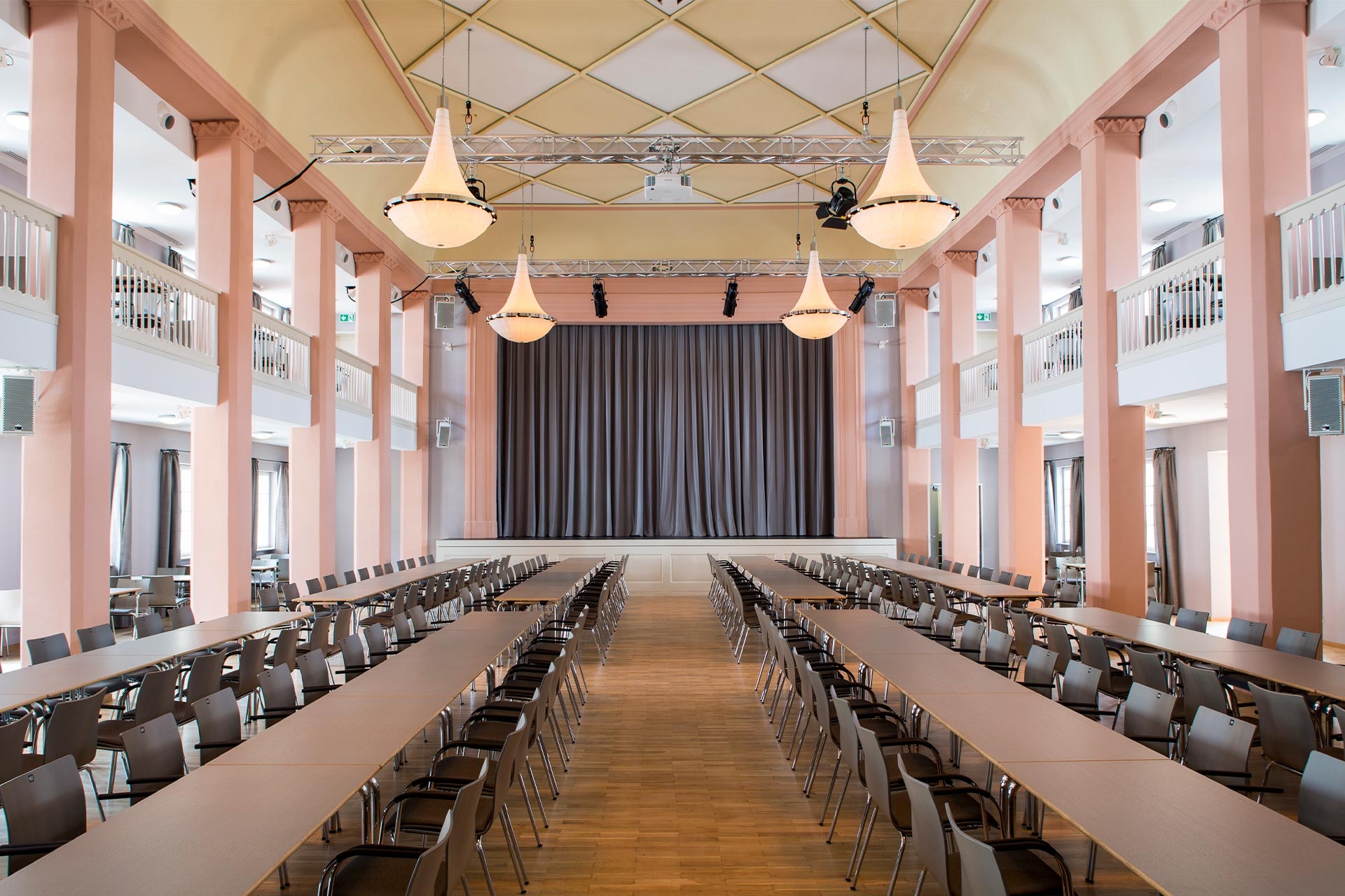 Umbau und Erweiterung der denkmalgeschützten Stadthalle Penzberg
